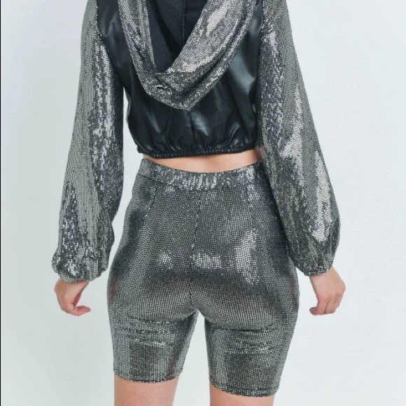 Metallic Biker Shorts! - Picture 4 of 6